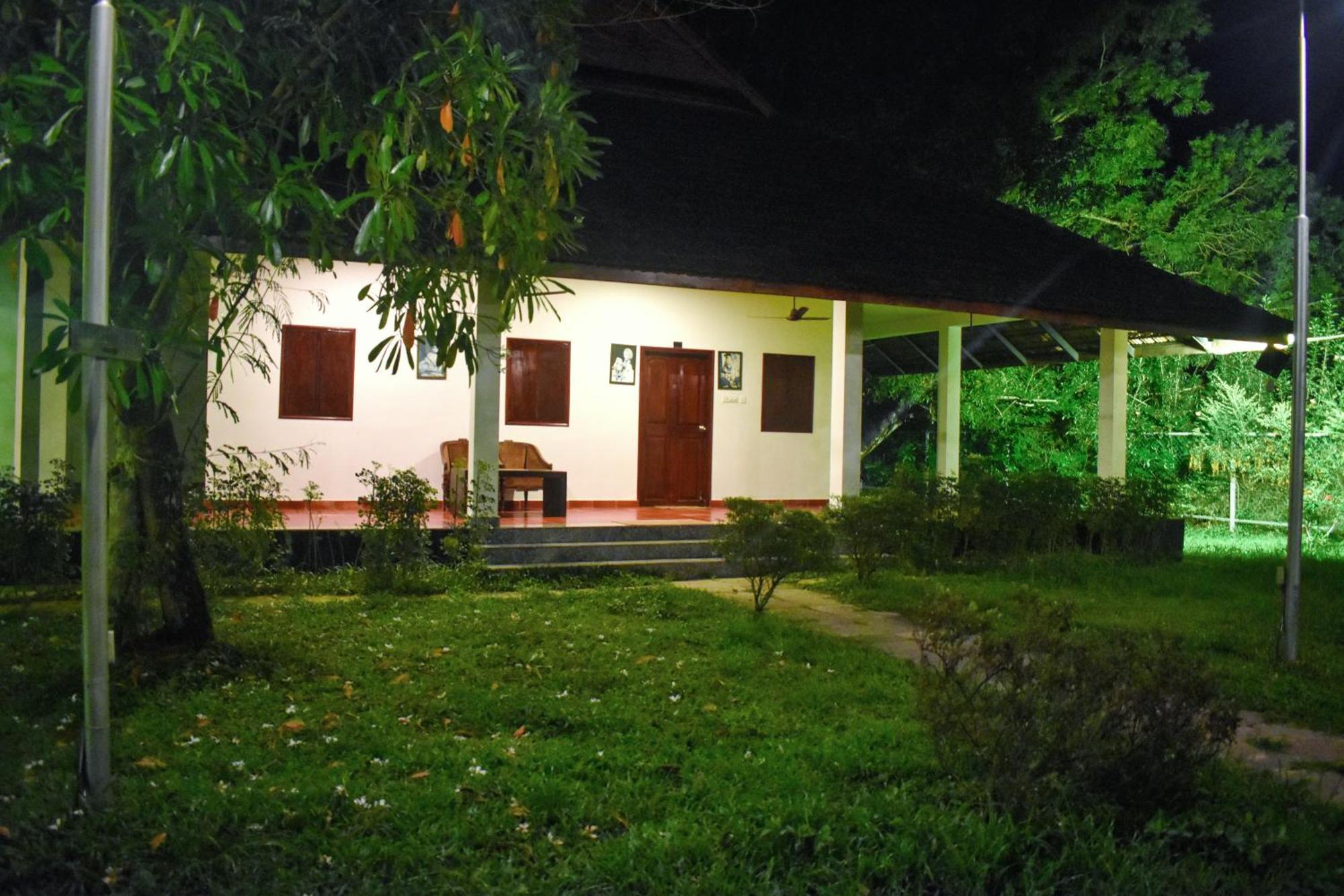 Marari Beach Palace Mararikulam Exterior foto